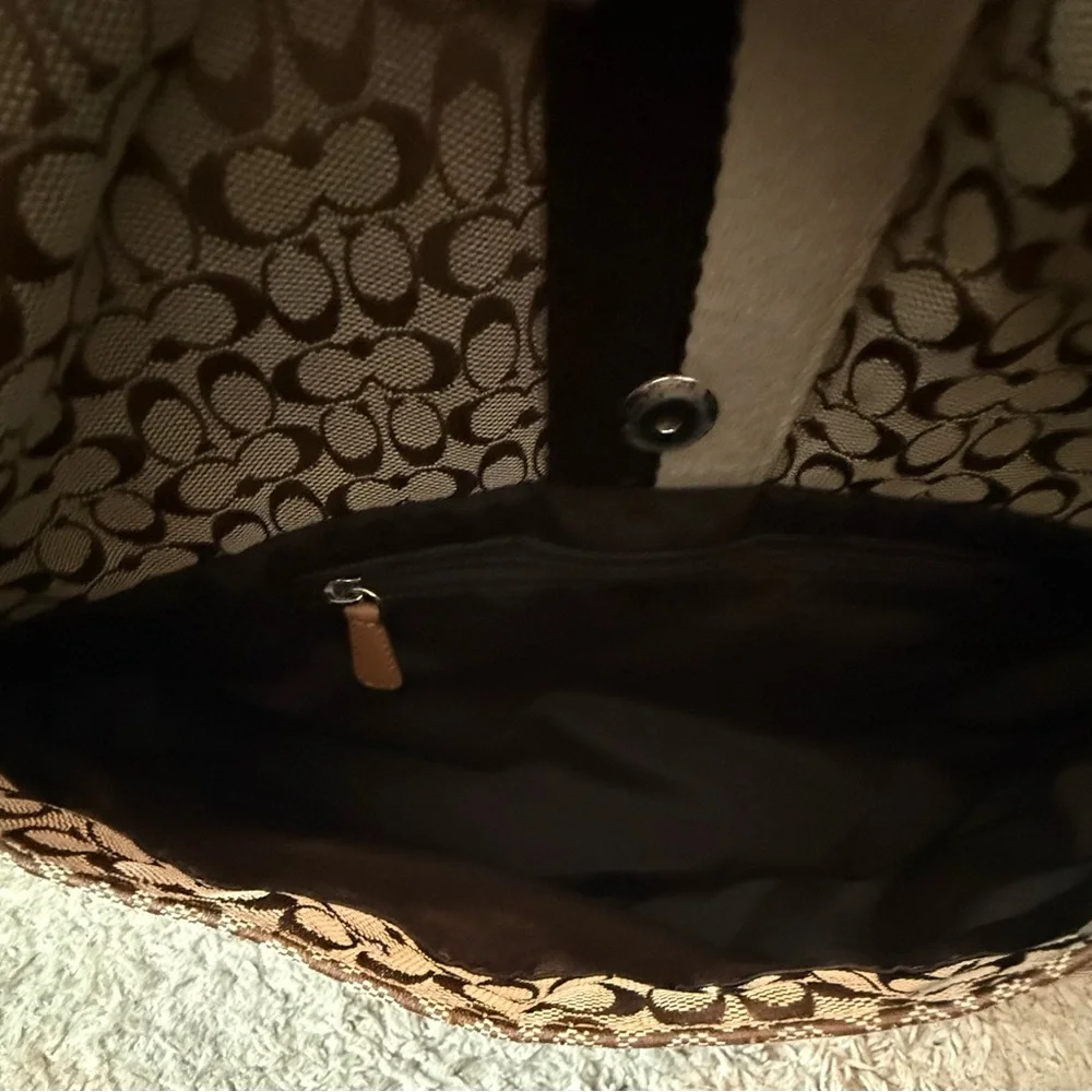 Coach Signature Voyager Messenger Bag No J0968-F70183 Tan, Beige, & Brown - Picture 9 of 16